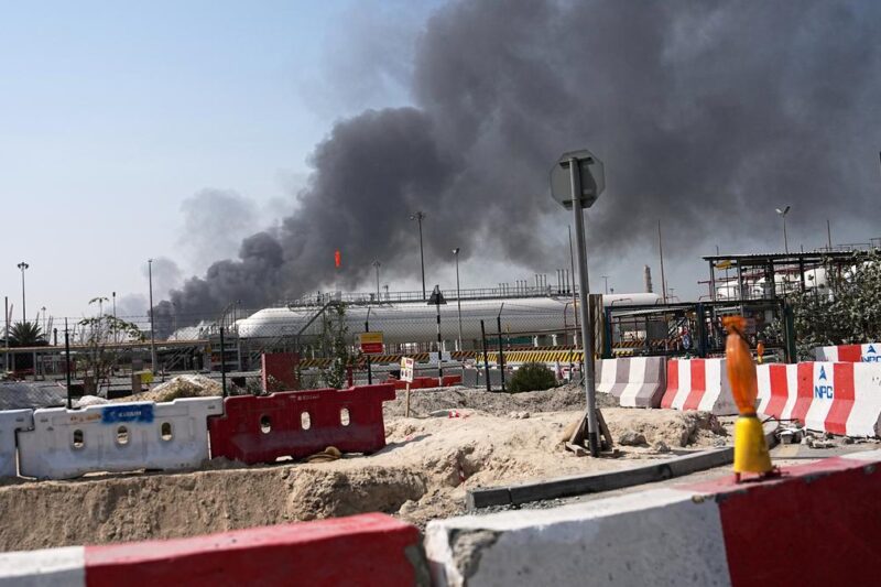 Dubai Airport Rusak Akibat Rudal Iran, Ratusan Penerbangan Dibatalkan