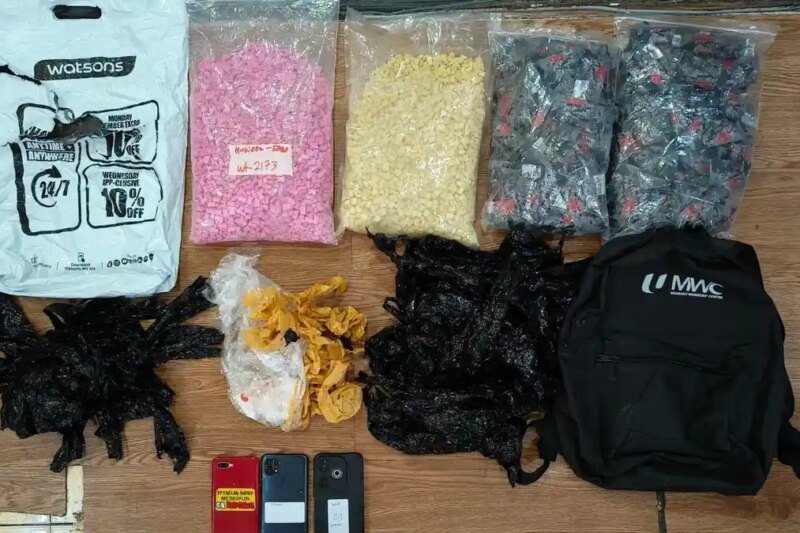 Polda Kepri Bekuk Dua Kurir Narkoba di Batam, Hampir 10 Ribu Pil Ekstasi Disita, Satu DPO – Tribunbatam.id